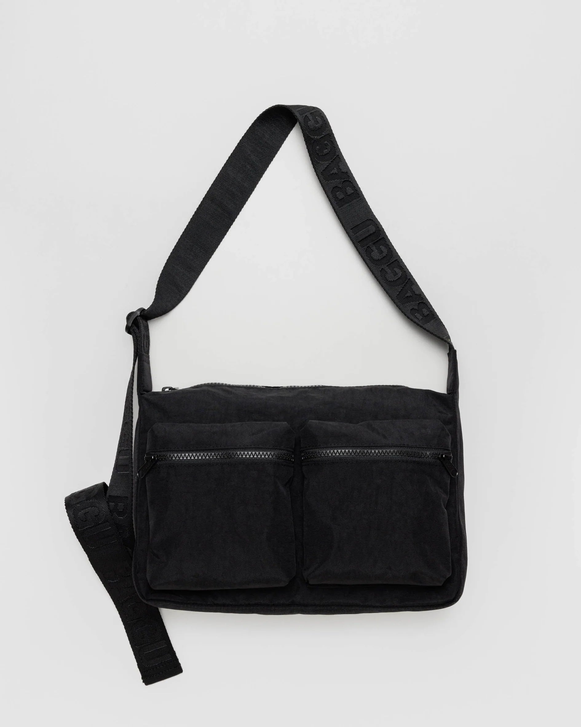 Women's Blouse for BusinessBAGGU Medium Cargo Crossbody in Black