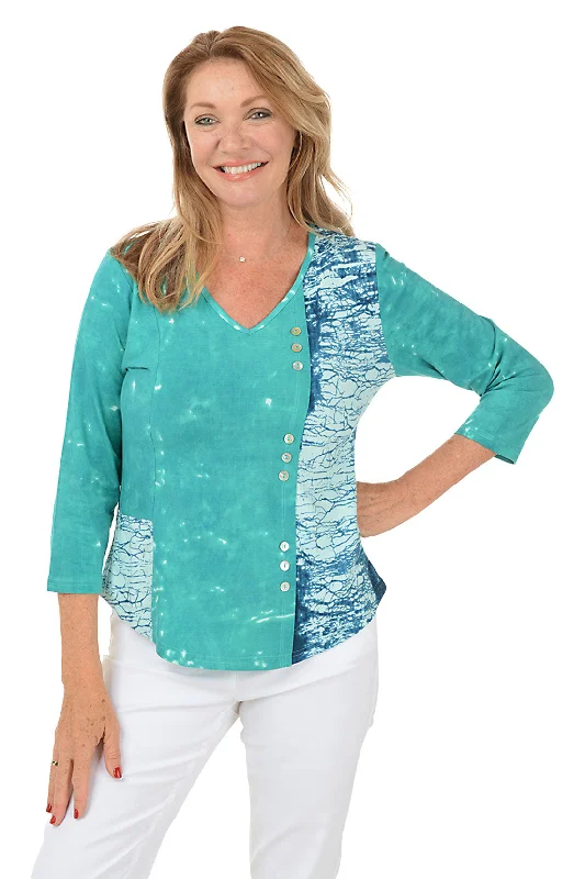 Women's Blouse with U-Shaped CollarPetite Chanda V-Neck Offset Button Top