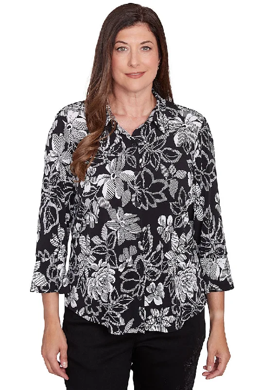 Women's Blouse with Sweetheart NeckPetite Wild At Heart Floral Puff Print Shirt