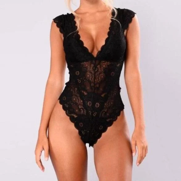 body shaper with lace trim for a touch of luxuryLace body