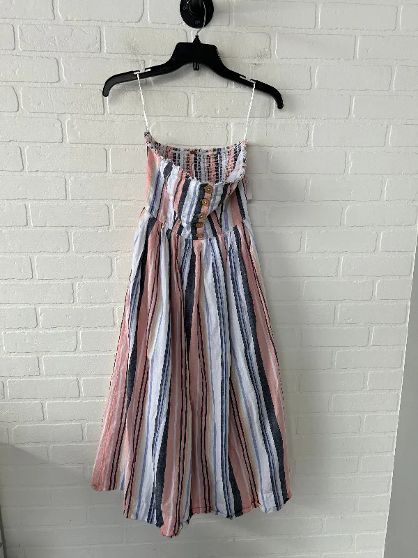 Women's V-Neck DressesDress Casual Maxi By Free People In Grey & Pink, Size: Xs