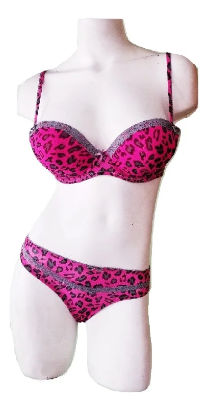 plus-size lace hipster panties with a tummy tuckerPush-Up Bra & Panty Set - Hot Pink Leopard Print