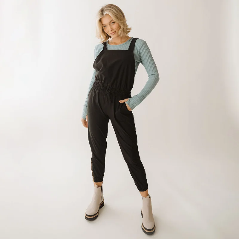 Women's Jumpsuits with Sweetheart NeckBlack Classic Overall Jumpsuit