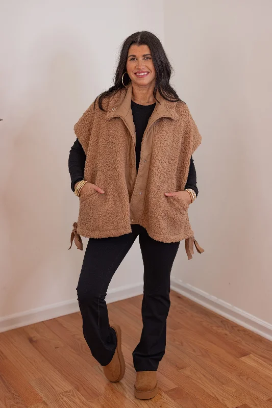 Women's Blouse with V-Shaped CollarTeddy Fur Taupe Sherpa Vest