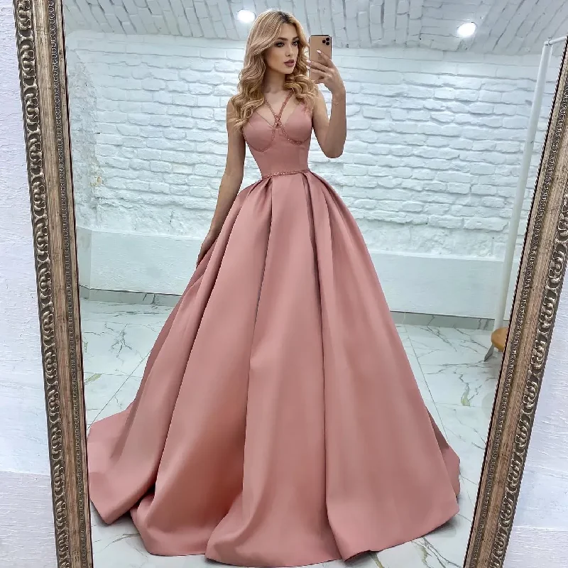 Women's Keyhole-Neck DressesElegant Princess A Line Luxury Evening Dress Sexy strapless, backless and floor length Graduation Formal PROM Party dress