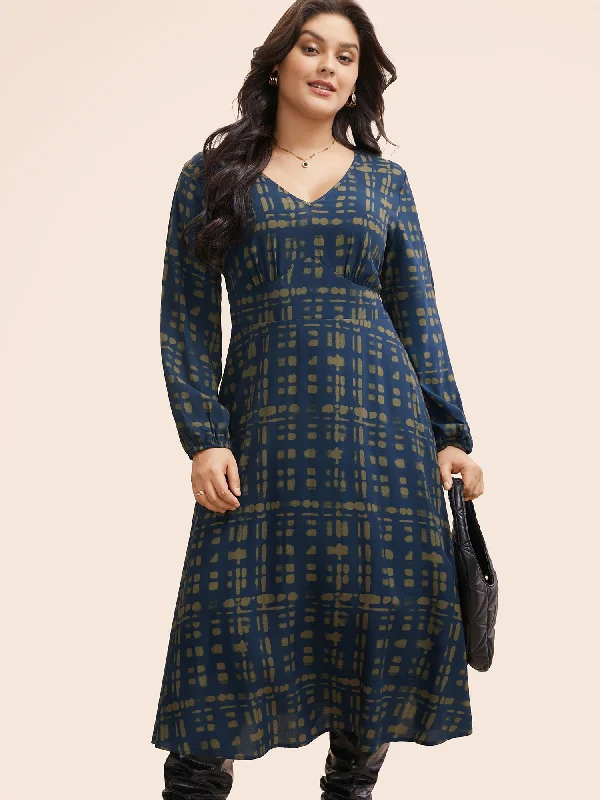 Women's Boat-Neck DressesV Neck Plaid Lantern Sleeve Dress