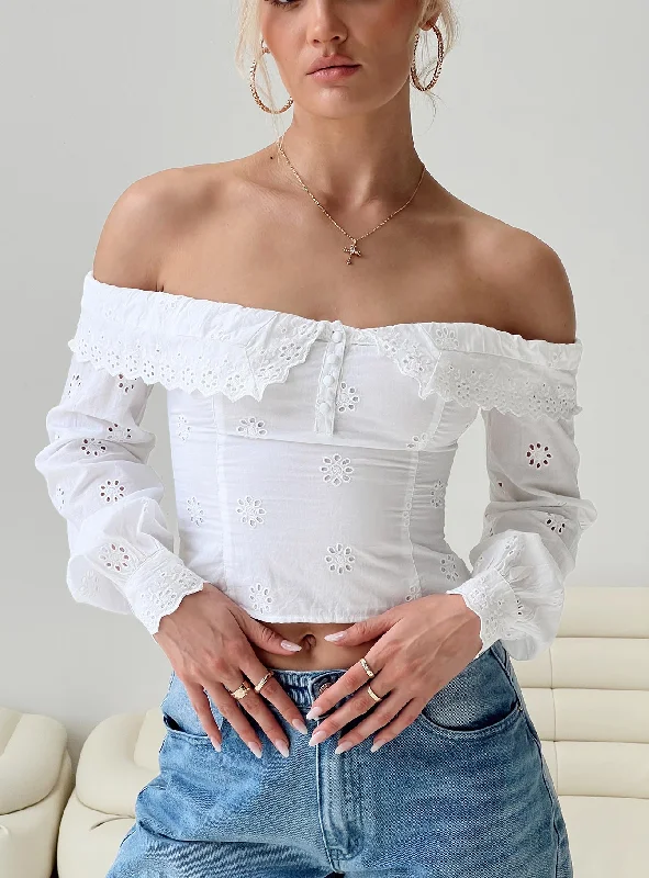 Women's Blouse with Sweetheart CollarMerryweather Anglais Top White