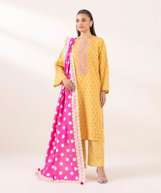 women's pajamas for a night of restPrinted Khaddar Dupatta