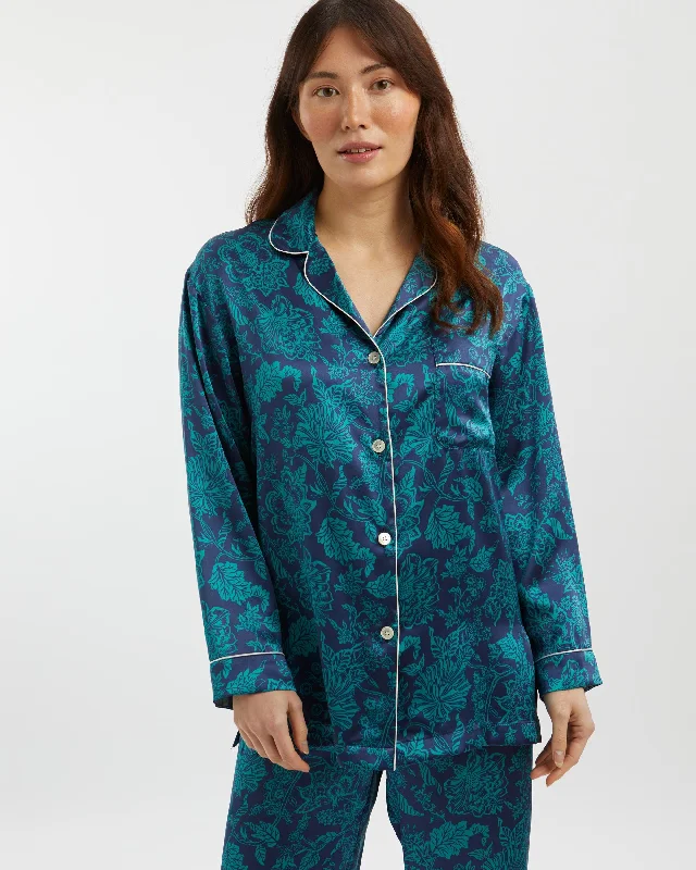 women's pajamas in a cozy, plush fabricWomen's Silk Pyjamas - Christelle